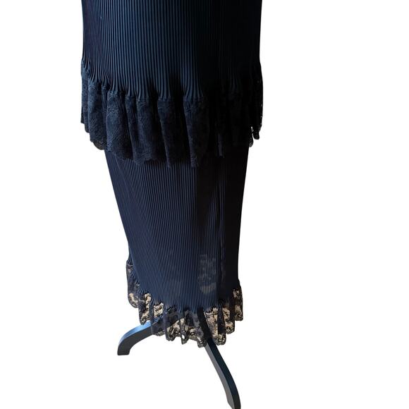 Vintage Fernado Sanchez Dress Sheer Accordion Pleat Lace Black Tiered Column - Picture 3 of 5
